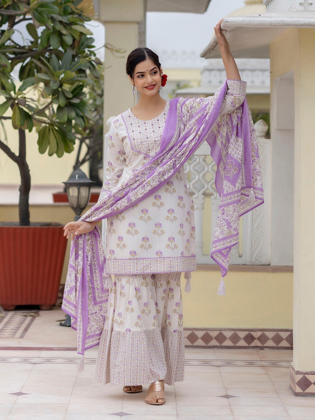 

Anouk Floral Embroidered Pure Cotton Straight Kurta With Sharara & Dupatta, White