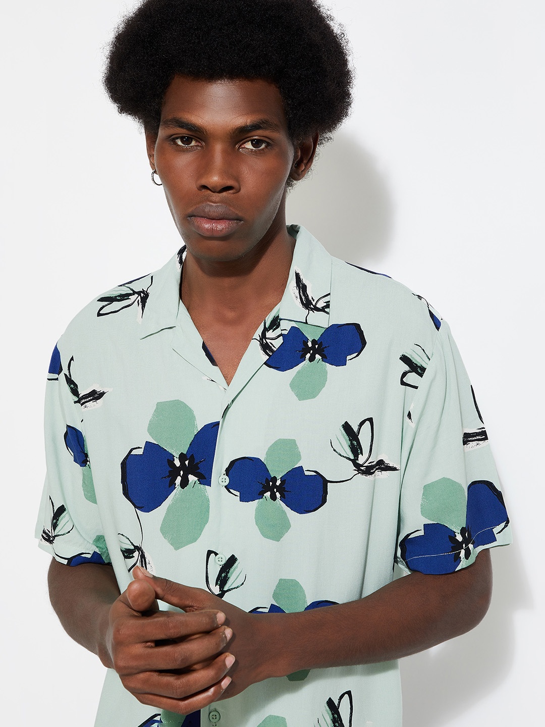 

max URB_N Men Spread Collar Printed Casual Shirt, Green