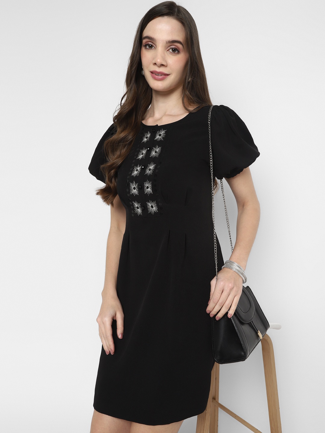 

Taurus Embroidered Round Neck Puff Sleeves A-Line Dress, Black