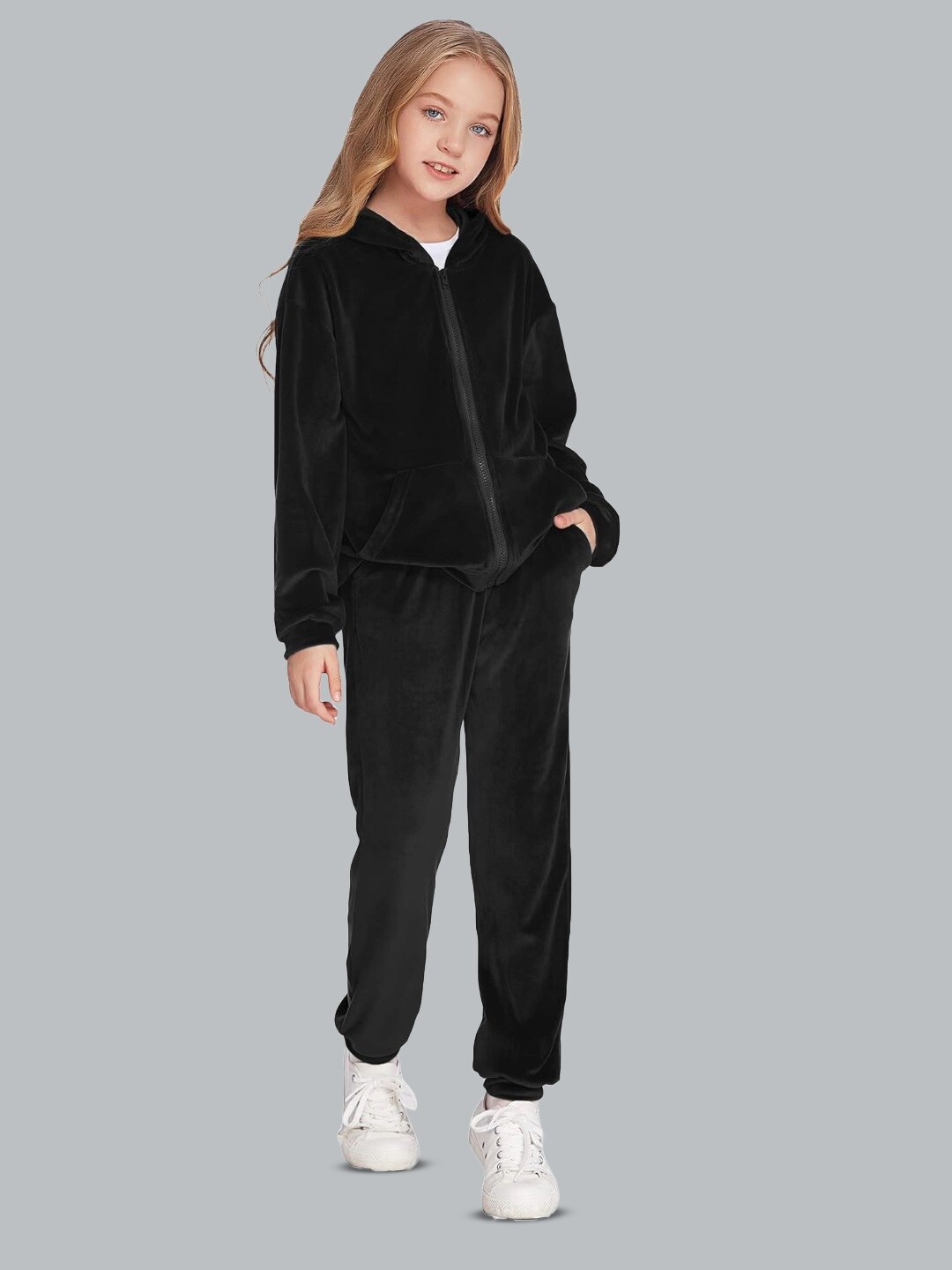 

Elendra jeans Girls Hooded Long Sleeves Fleece T-shirt With Trousers, Black