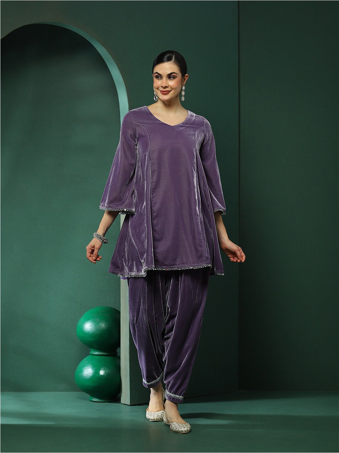 

AKS Couture Lace Detail V-Neck Tunic With Trousers, Lavender