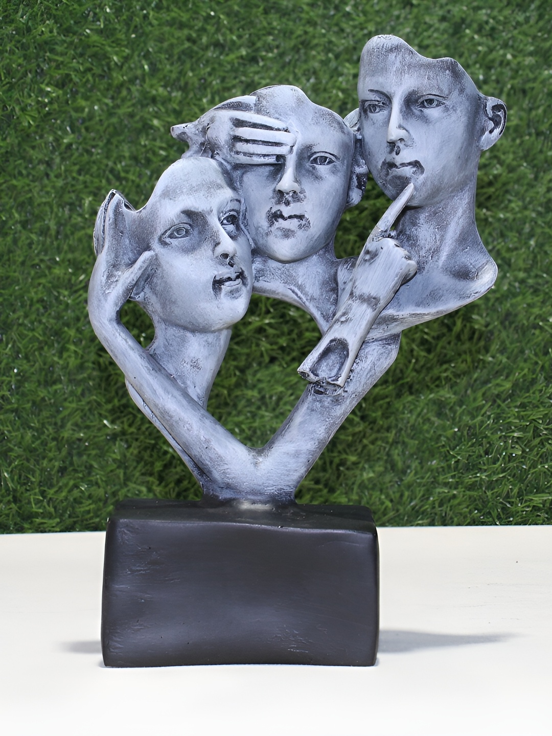 

Vikarafty Grey & Black Curio Showpiece