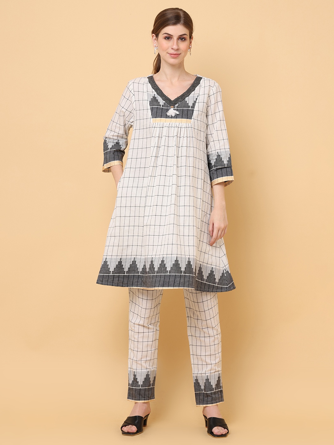 

aayusika Checked Printed V-Neck Pure Cotton A-Line Kurta with Trousers, Cream
