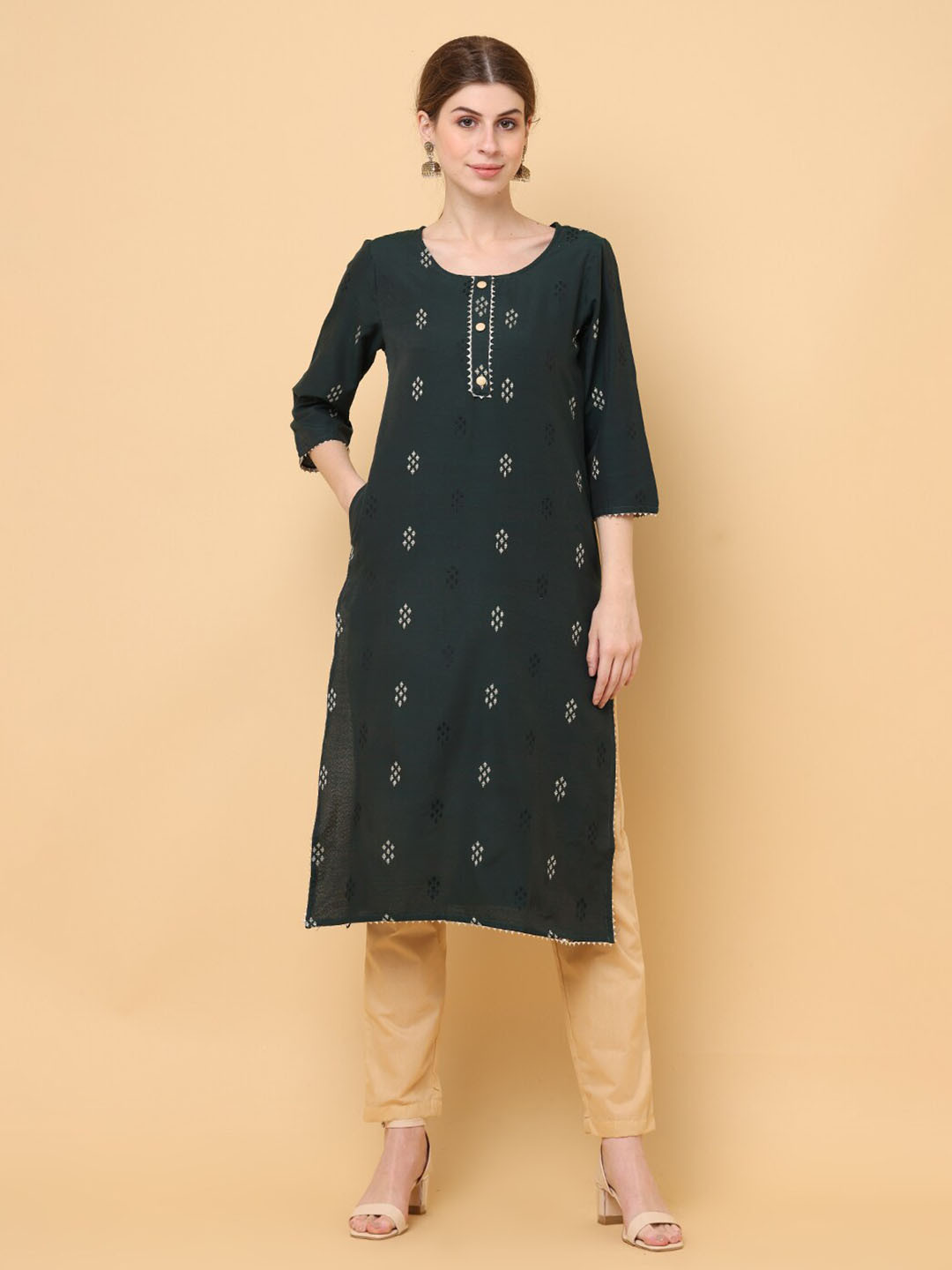 

aayusika Round Neck Three Quarter Sleeves Printed Gotta Patti Kurta with Trouser & Dupatta, Green