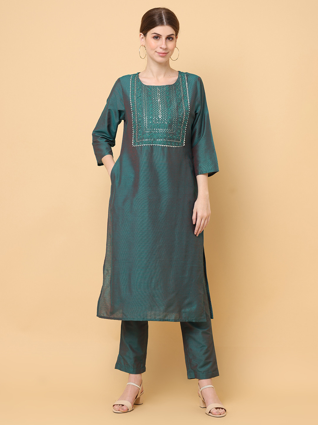 

aayusika Floral Embroidered Round Neck Gotta Patti Art Silk Kurta with Trousers, Green