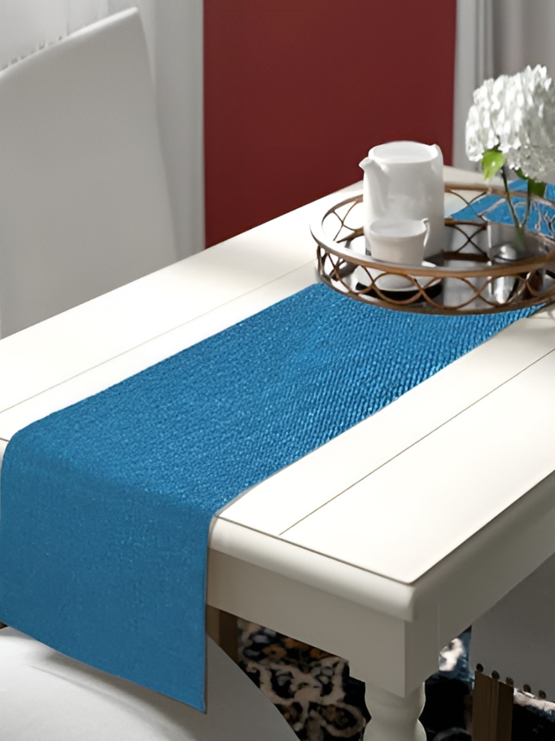 

Lushomes Blue Rectangle Jute Table Runner