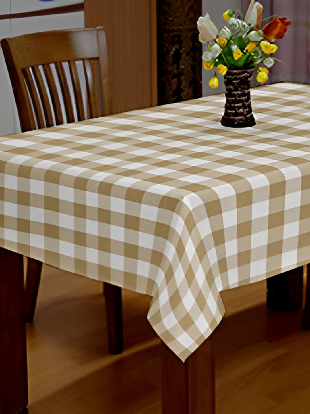 

Lushomes Beige Checked Cotton 4 Seater Table Cover