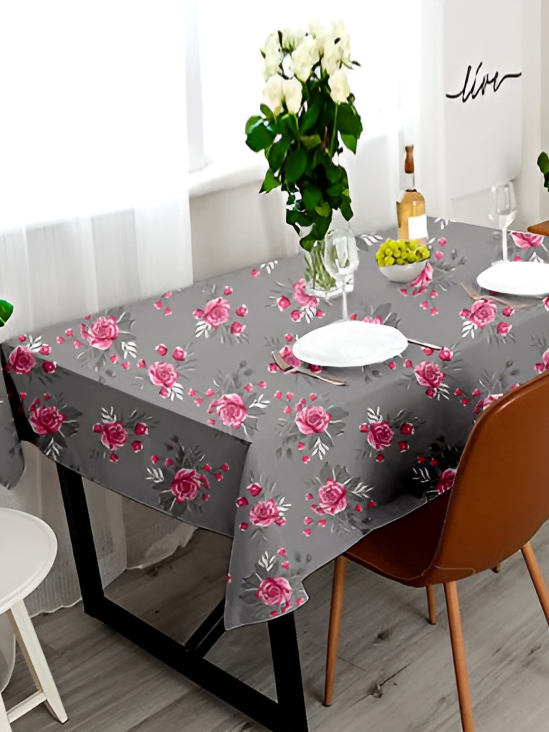 

Lushomes Grey 6 Pieces Printed Cotton Table Cover