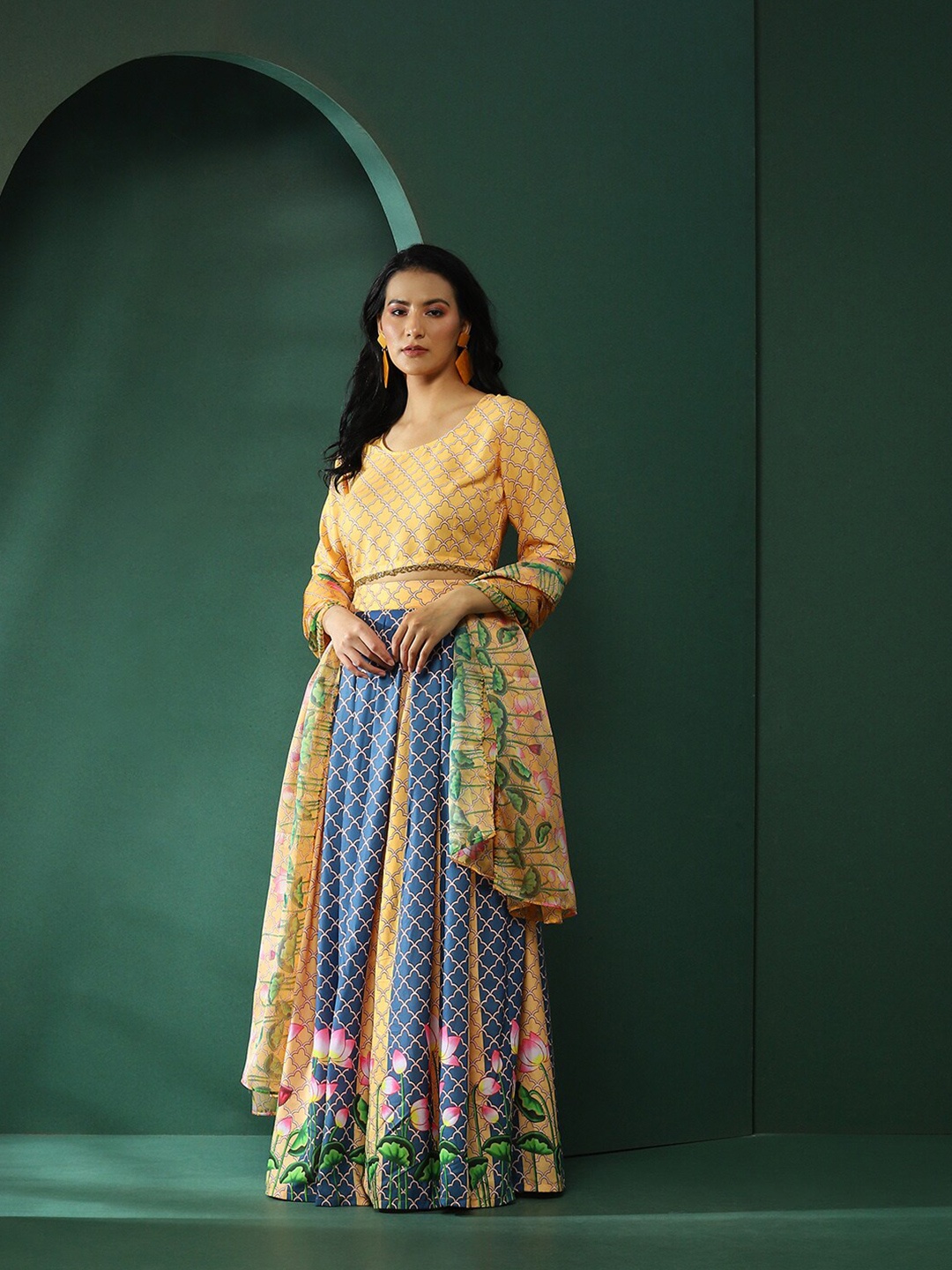 

AKS Couture Pichwai Printed Ready to Wear Lehenga & Blouse With Dupatta, Yellow