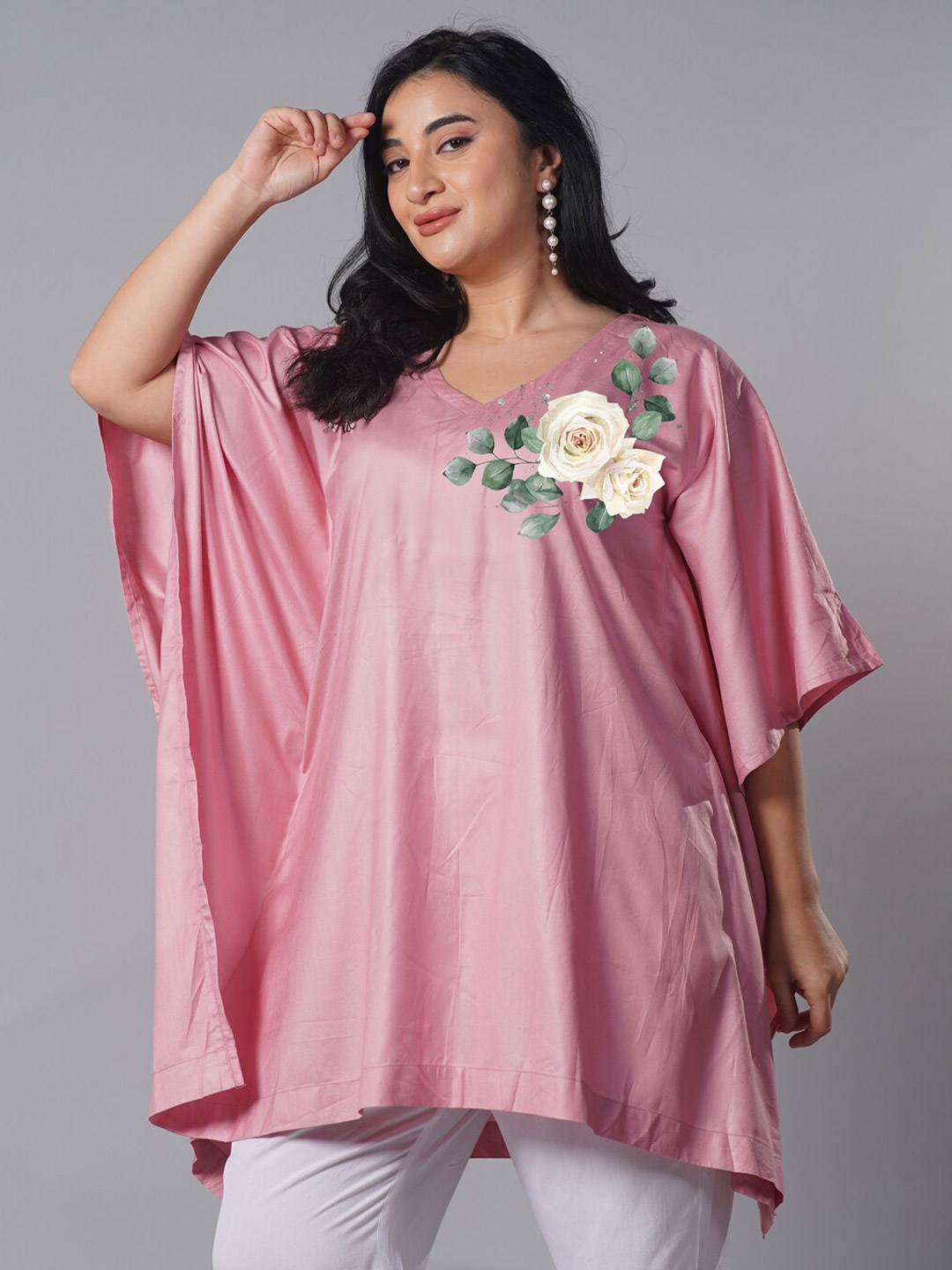 

LetsDressUp Plus Size Floral Printed V-Neck Short Flared Tunics, Rose