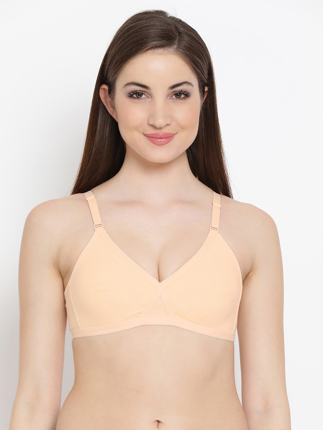 

Clovia Medium Coverage T-shirt Bra With All Day Comfort, Nude