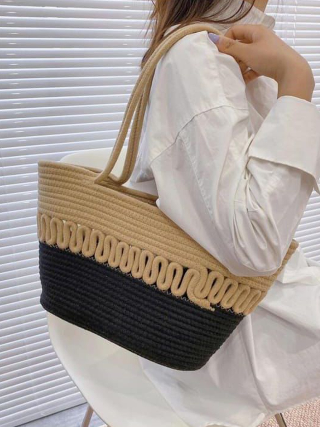

Bajo's Colourblocked Jute Bucket Shoulder Bag, Beige