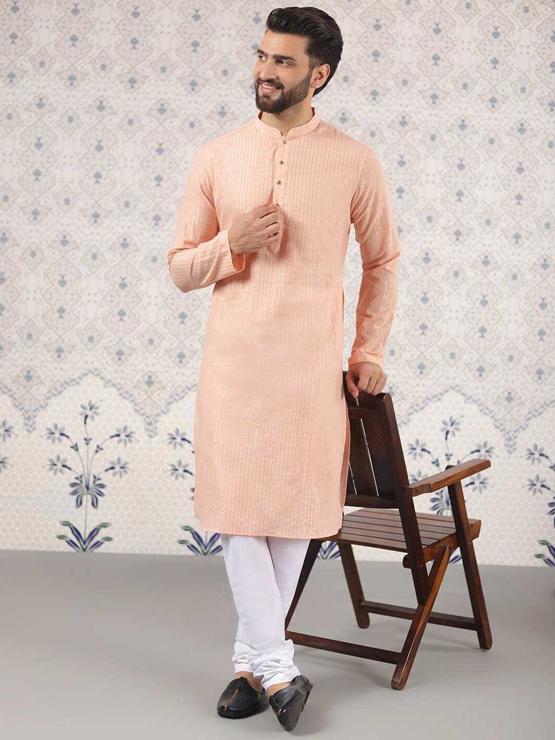 

Ode by House of Pataudi Peach Striped Mandarin Collar Straight Kurta with Churidar