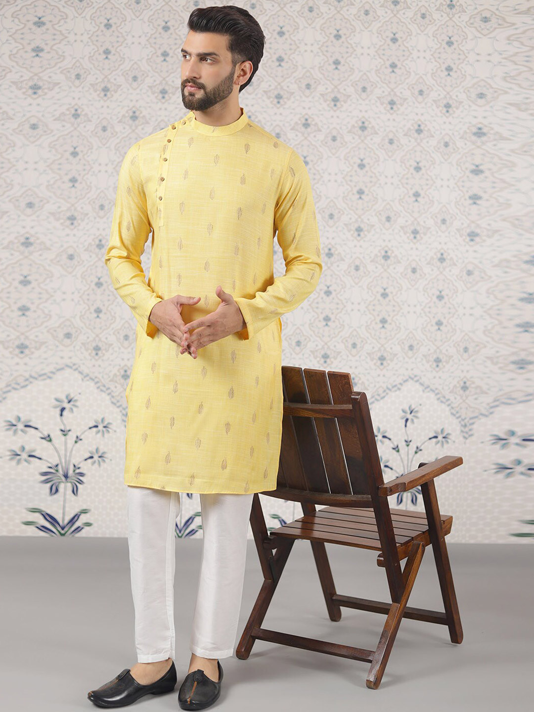 

Ode by House of Pataudi Ethnic Motifs Printed Jacquard Kurta With Pyjama, Yellow