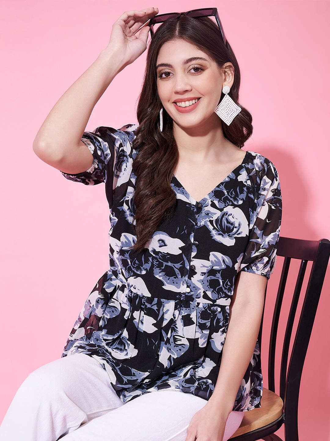 

Fbella Blue Floral Printed V-Neck Puff Sleeve Georgette A-Line Top