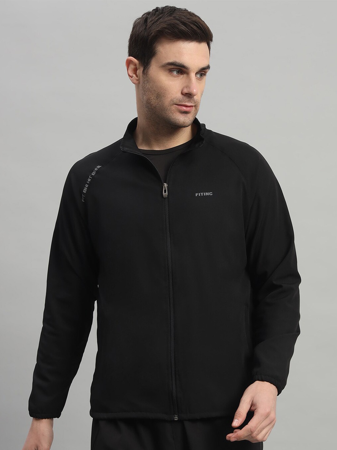 

FITINC Rapid-Dry Stand Collar Lightweight Training or Gym Sporty Jacket, Black