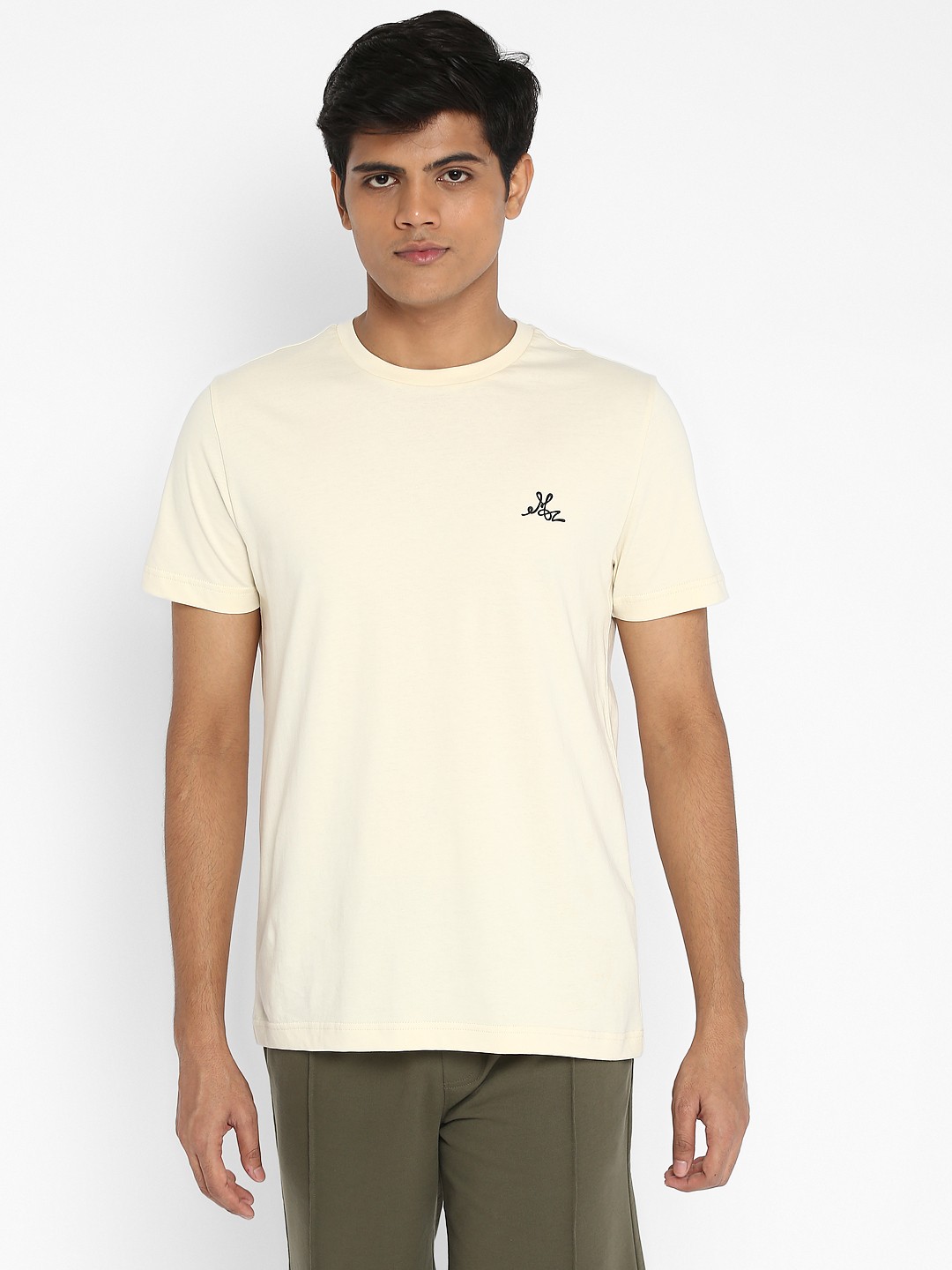 

Muvazo Short Sleeves Round Neck Cotton T-shirt, Off white