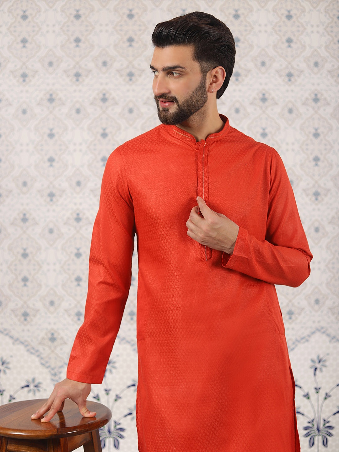 

Ode by House of Pataudi Woven Design Band Collar Cotton Jacqurad Kurta, Red