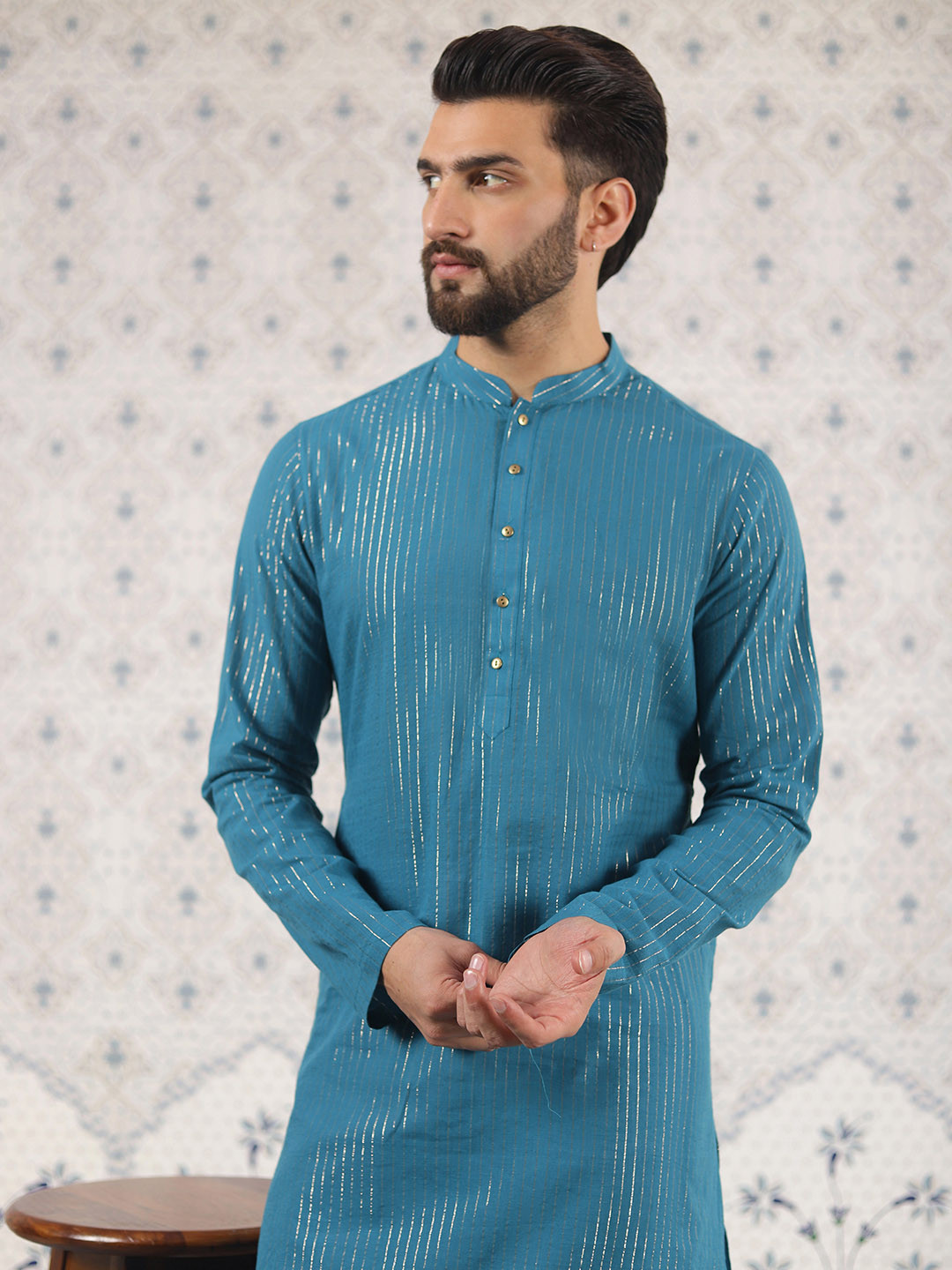 

Ode by House of Pataudi Striped Mandarin Collar Cotton Jacqurad Kurta, Blue
