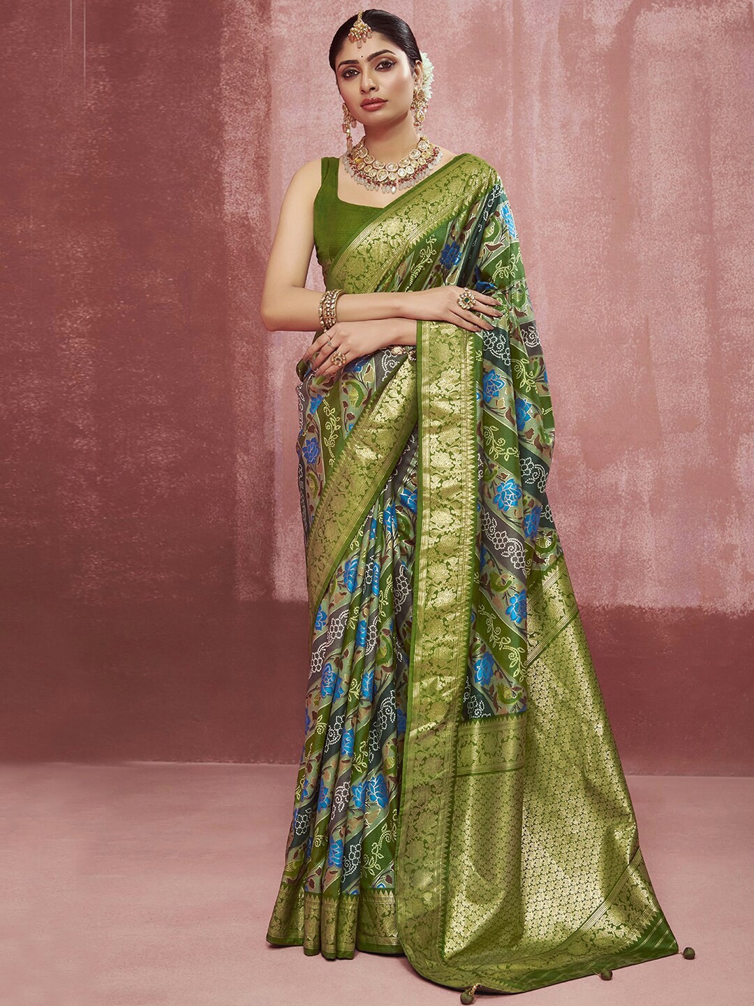 

Satrani Green & Blue Ethnic Motifs Printed Zari Pure Silk Sungudi Saree