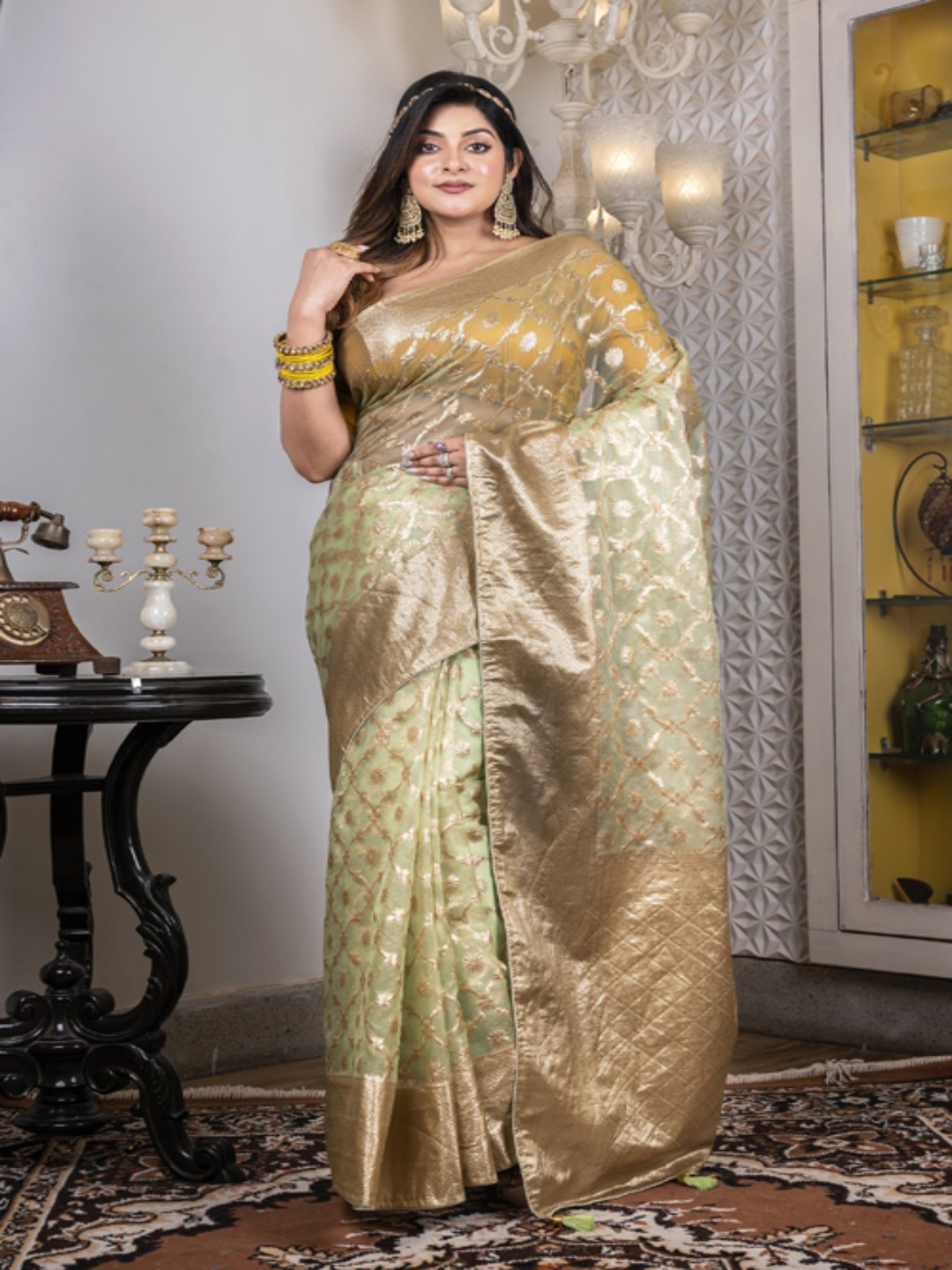 

Morchari Ethnic Motifs Woven Design Zari Organza Saree, Green