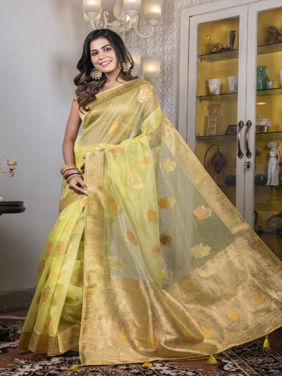 

Morchari Ethnic Motifs Woven Design Zari Organza Saree, Olive