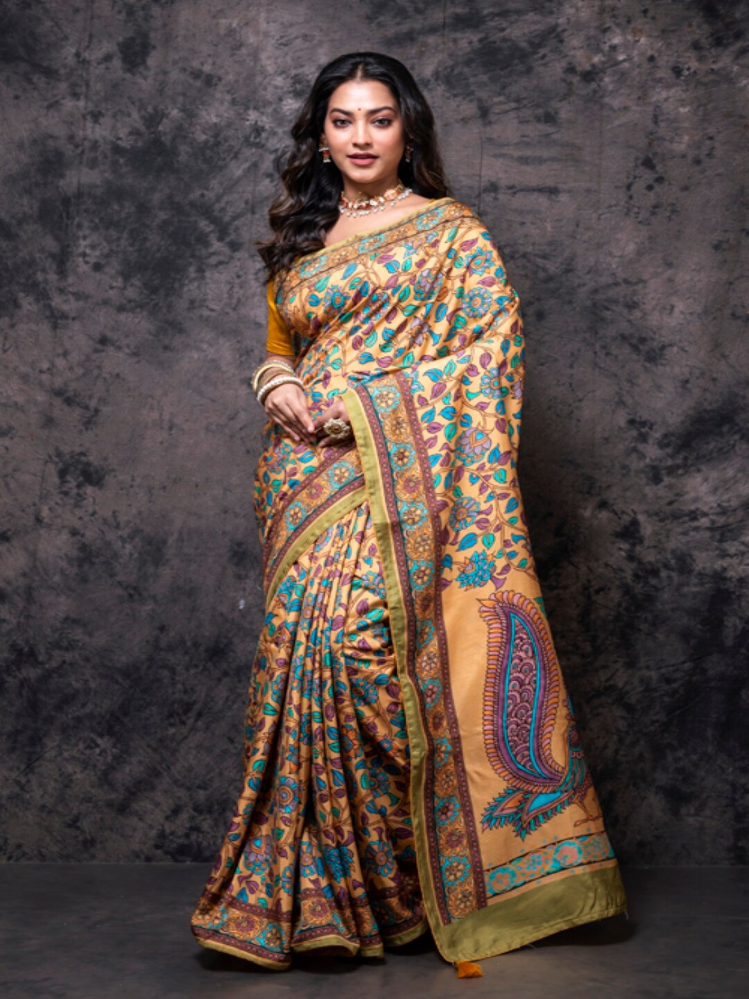 

Morchari Floral Digital Printed Pure Silk Saree, Orange