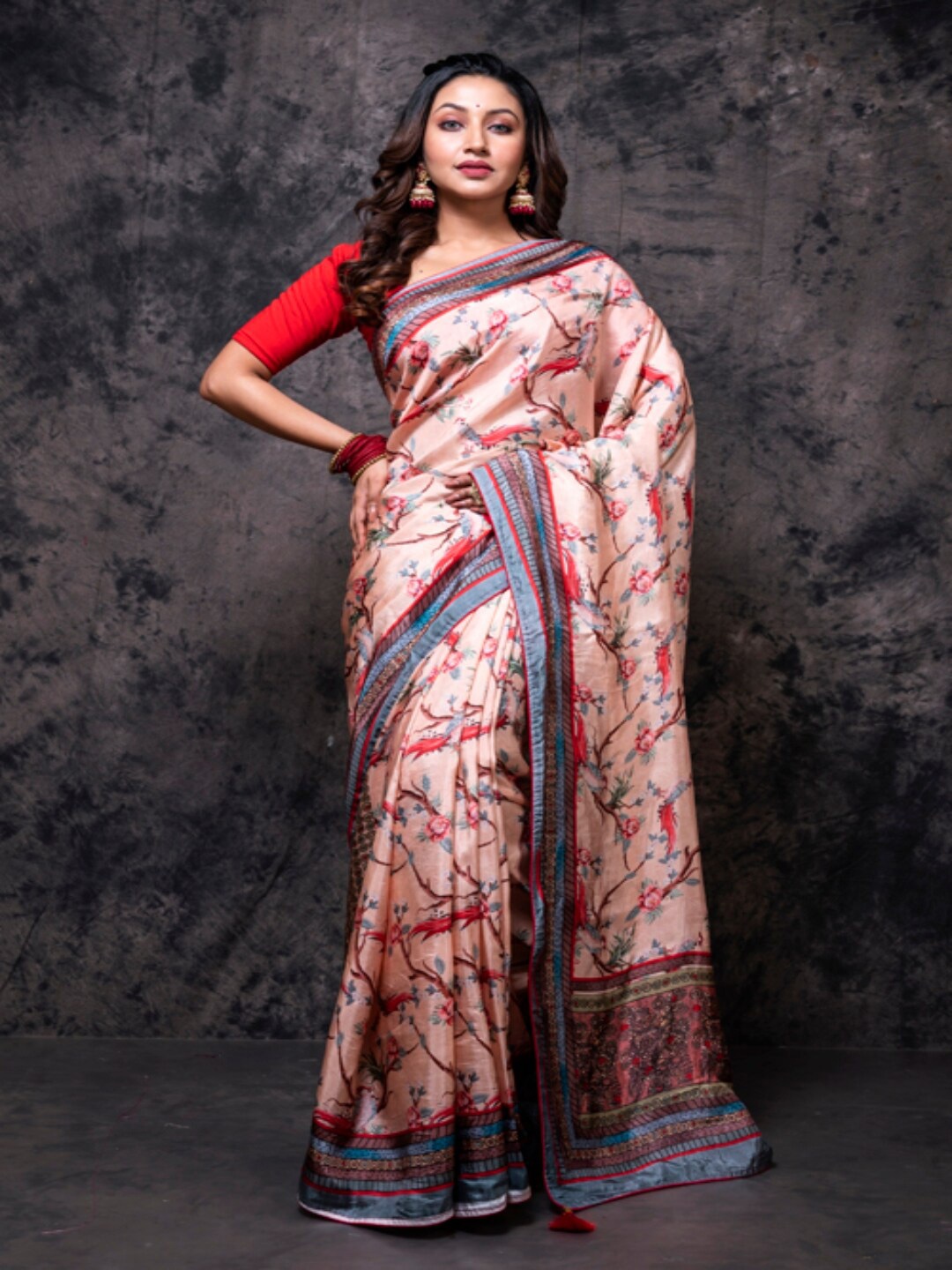 

Morchari Floral Printed Pure Silk Saree, Peach