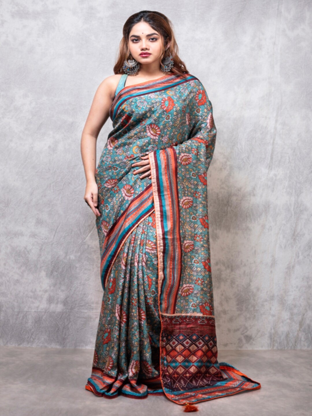 

Morchari Floral Printed Pure Silk Saree, Blue