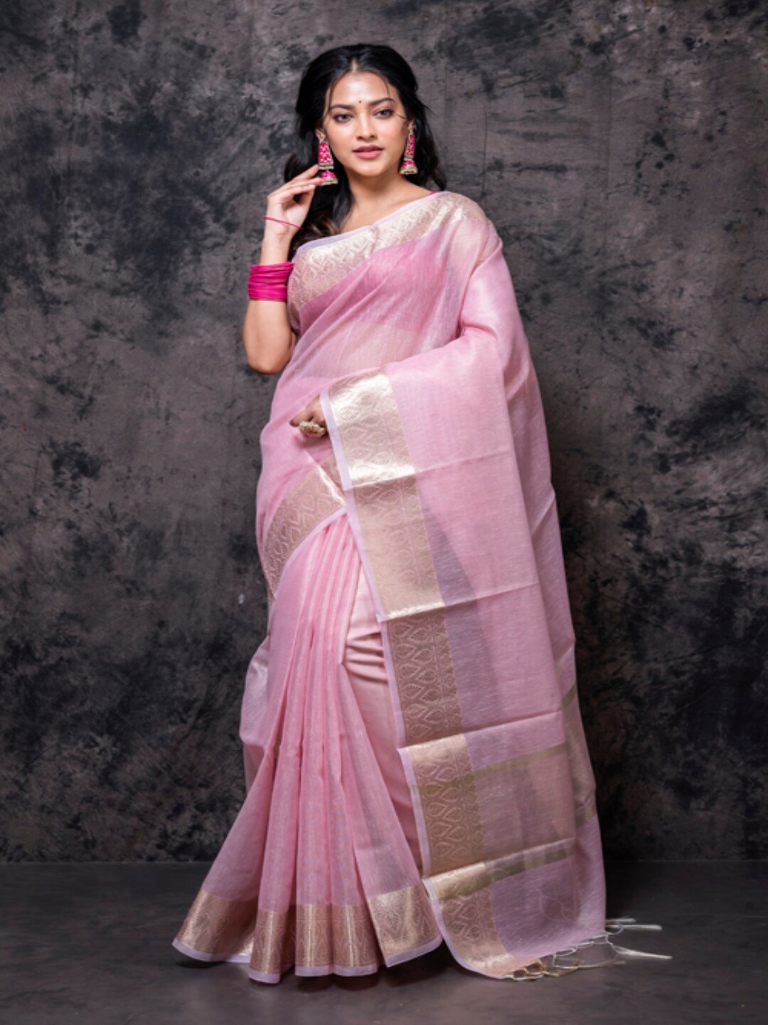 

Morchari Zari Tissue Saree, Pink