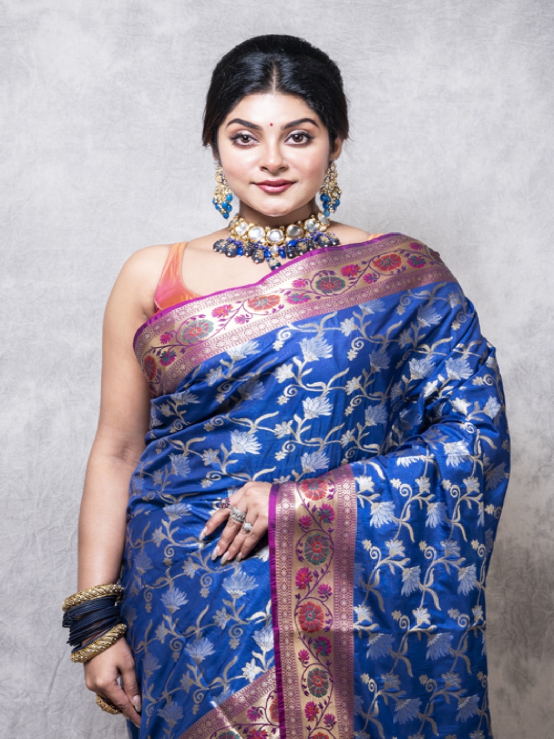

Morchari Floral Woven Design Zari Banarasi Saree, Blue