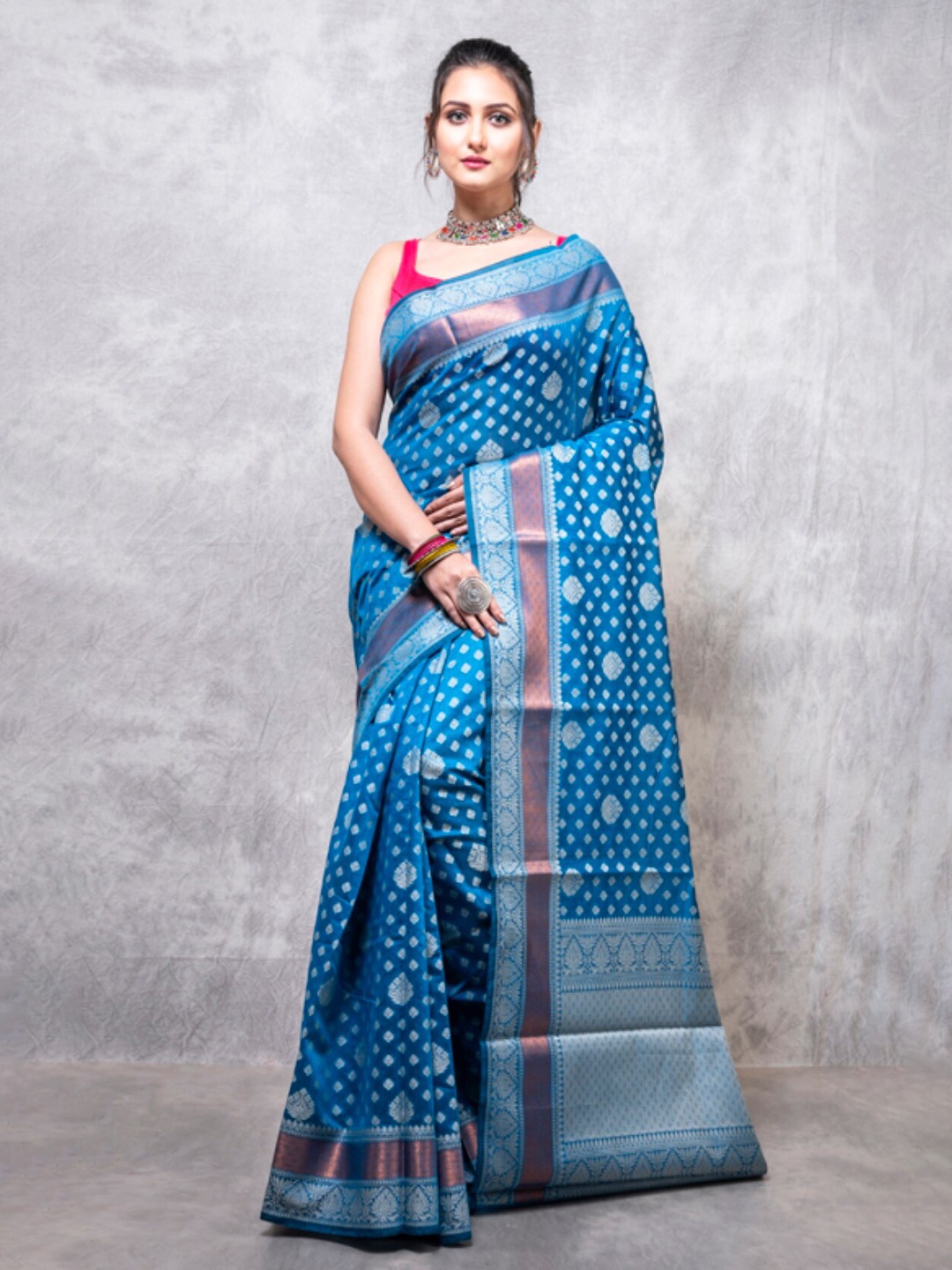 

Morchari Ethnic Motifs Woven Design Zari Chanderi Saree, Blue