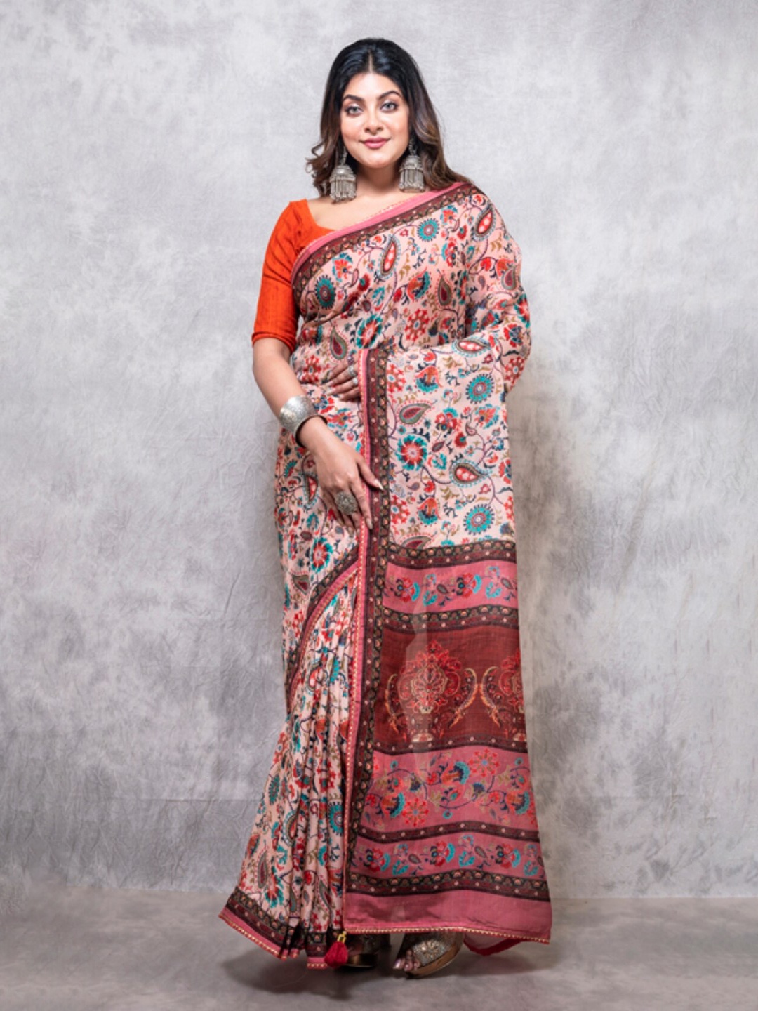 

Morchari Floral Organza Saree, Peach