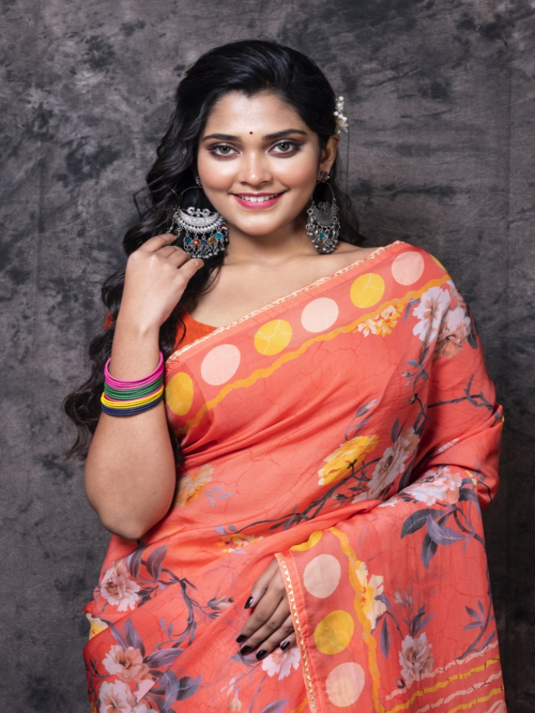 

Morchari Woven Design Floral Organza Saree, Red