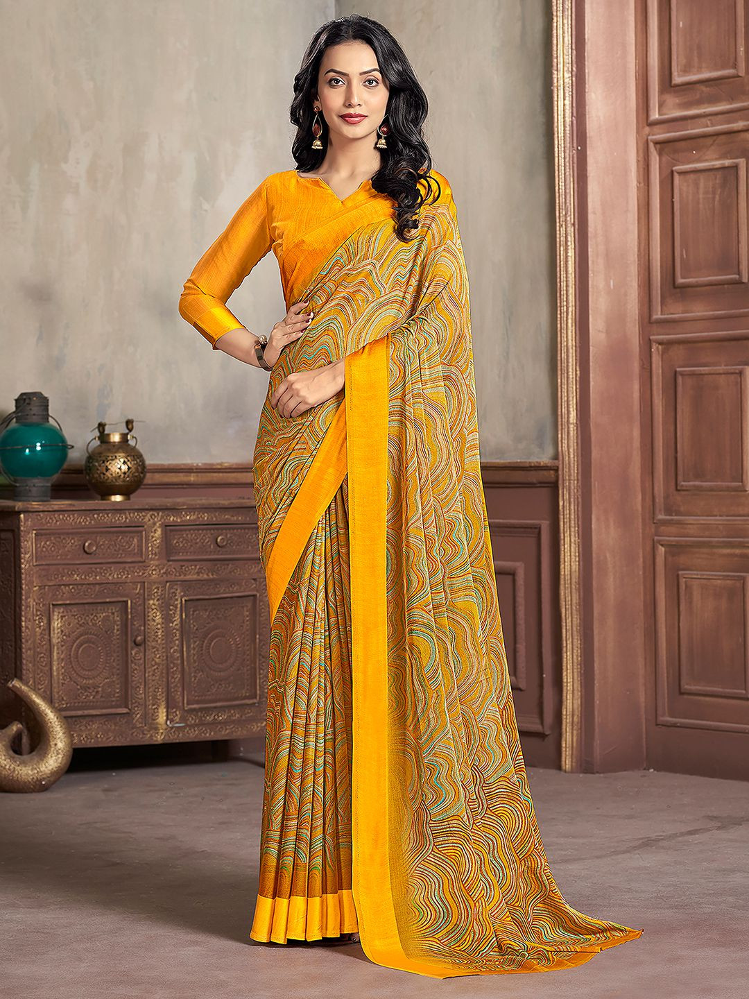 

Mitera Geometric Printed Saree, Yellow