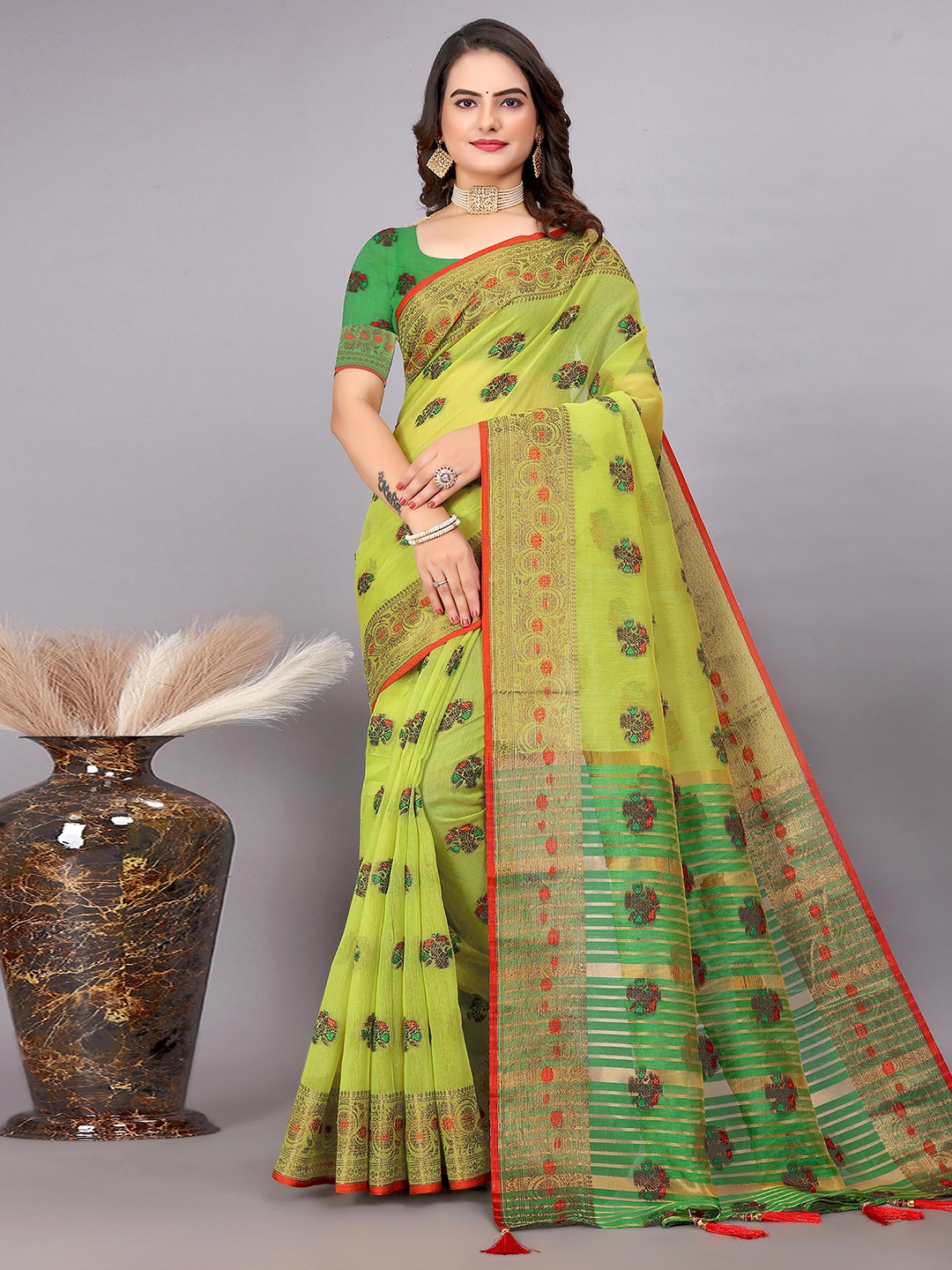 

Mitera Ethnic Motifs Woven Design Zari Uppada Saree, Green