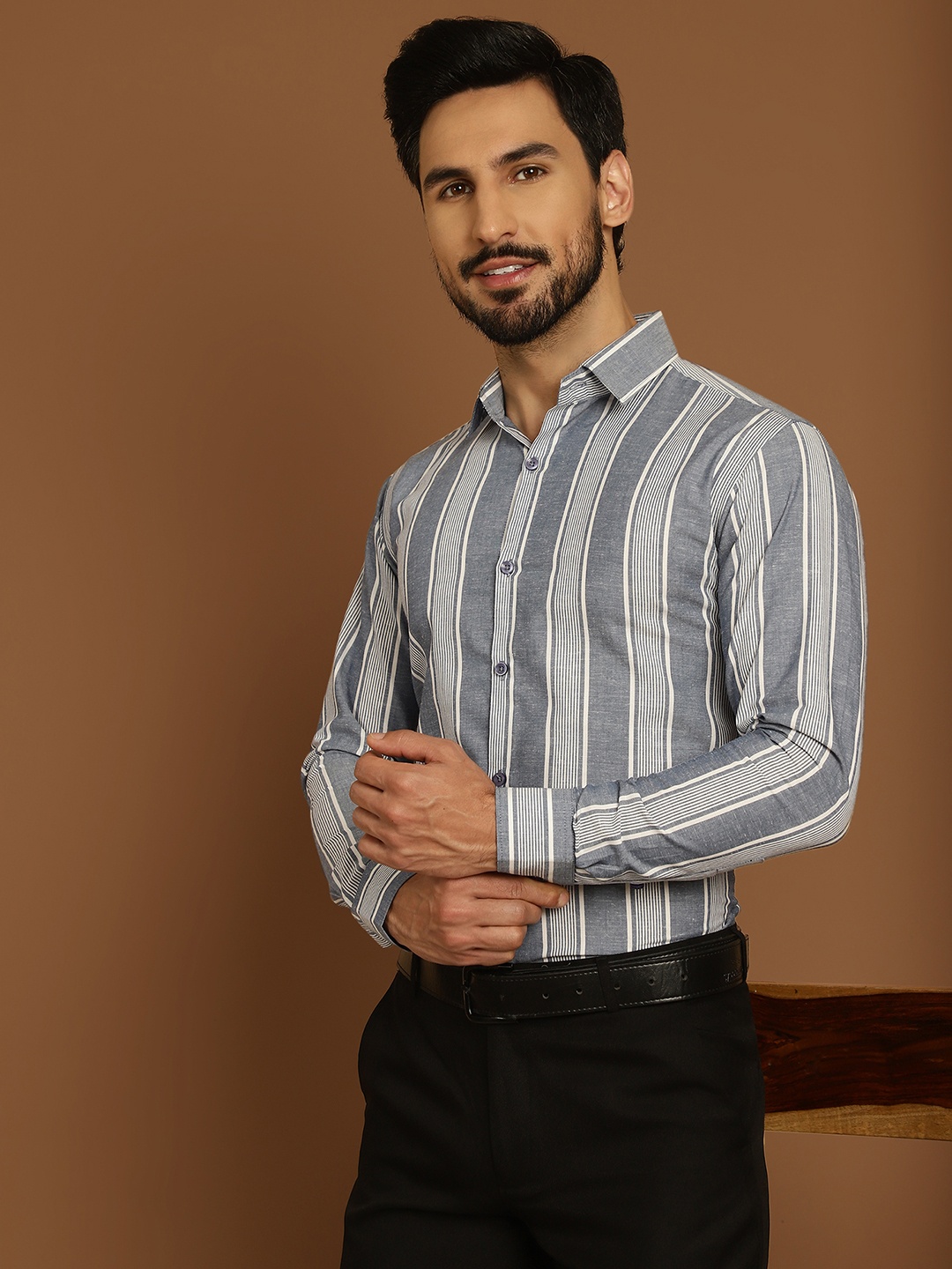 

Indian Needle Classic Opaque Striped Cotton Formal Shirt, Blue