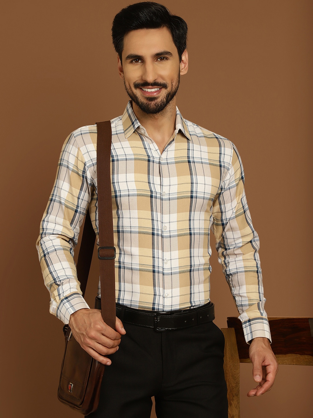 

Indian Needle Classic Regular Fit Tartan Checked Cotton Formal Shirt, Cream