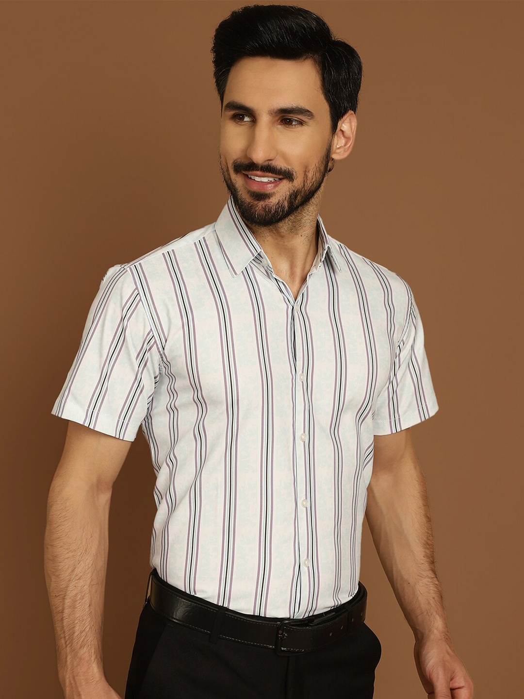 

Indian Needle Classic Regular Fit Vertical Striped Half Sleeve Cotton Formal Shirt, White