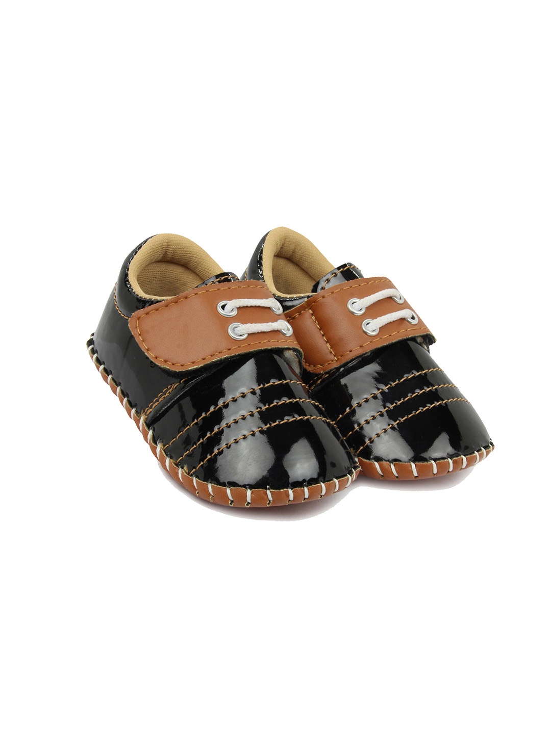 

BAESD Infants velcro Booties, Black