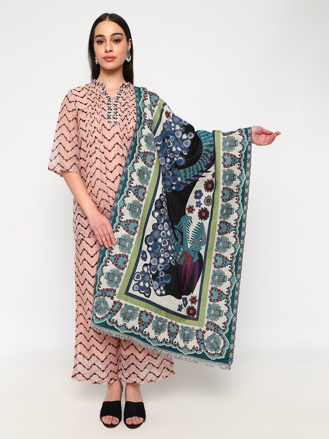 

La Vastraa Ethnic Motifs Printed Woollen Stole, White