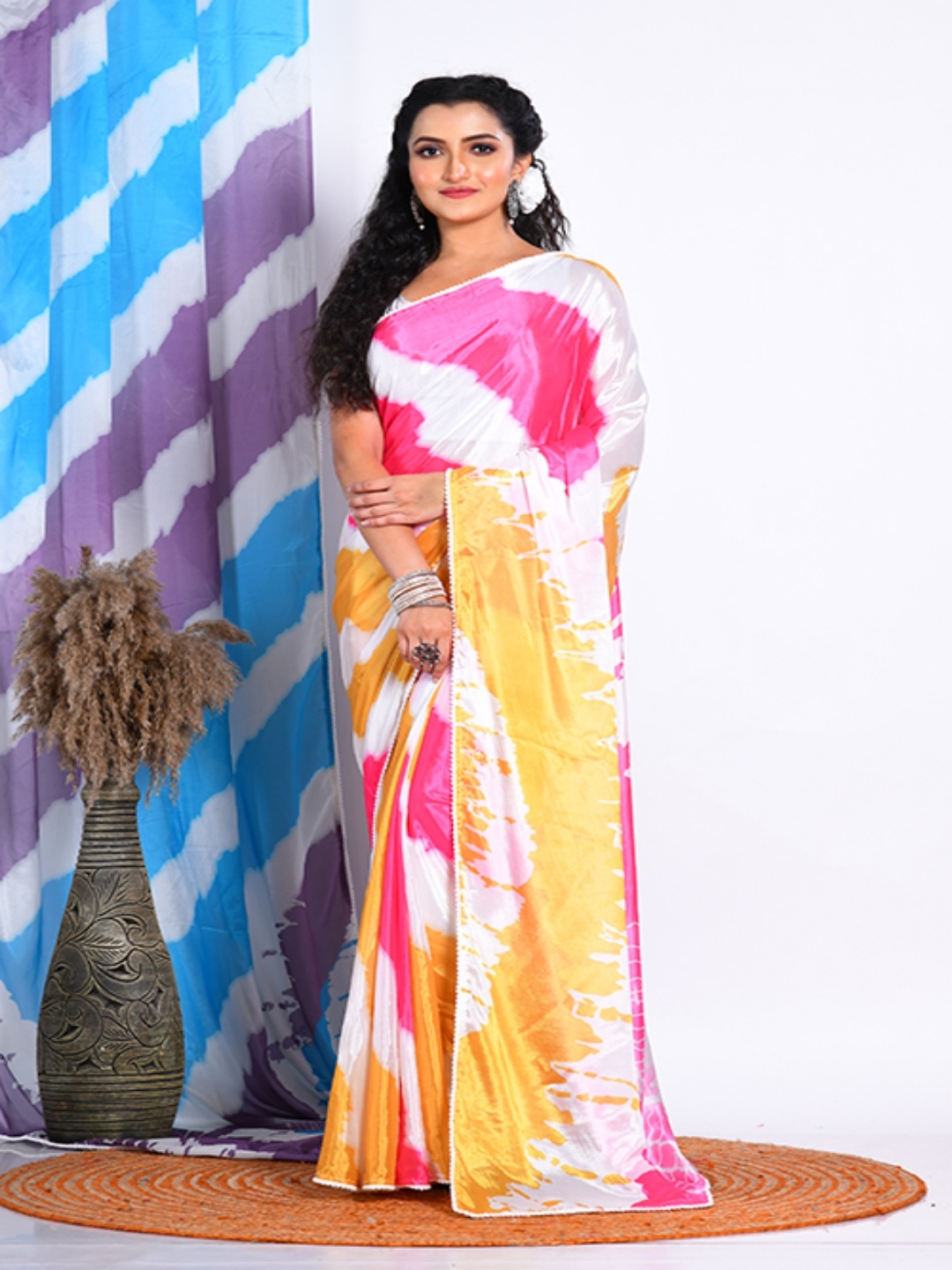 

Morchari Tie and Dye Poly Chiffon Saree, White