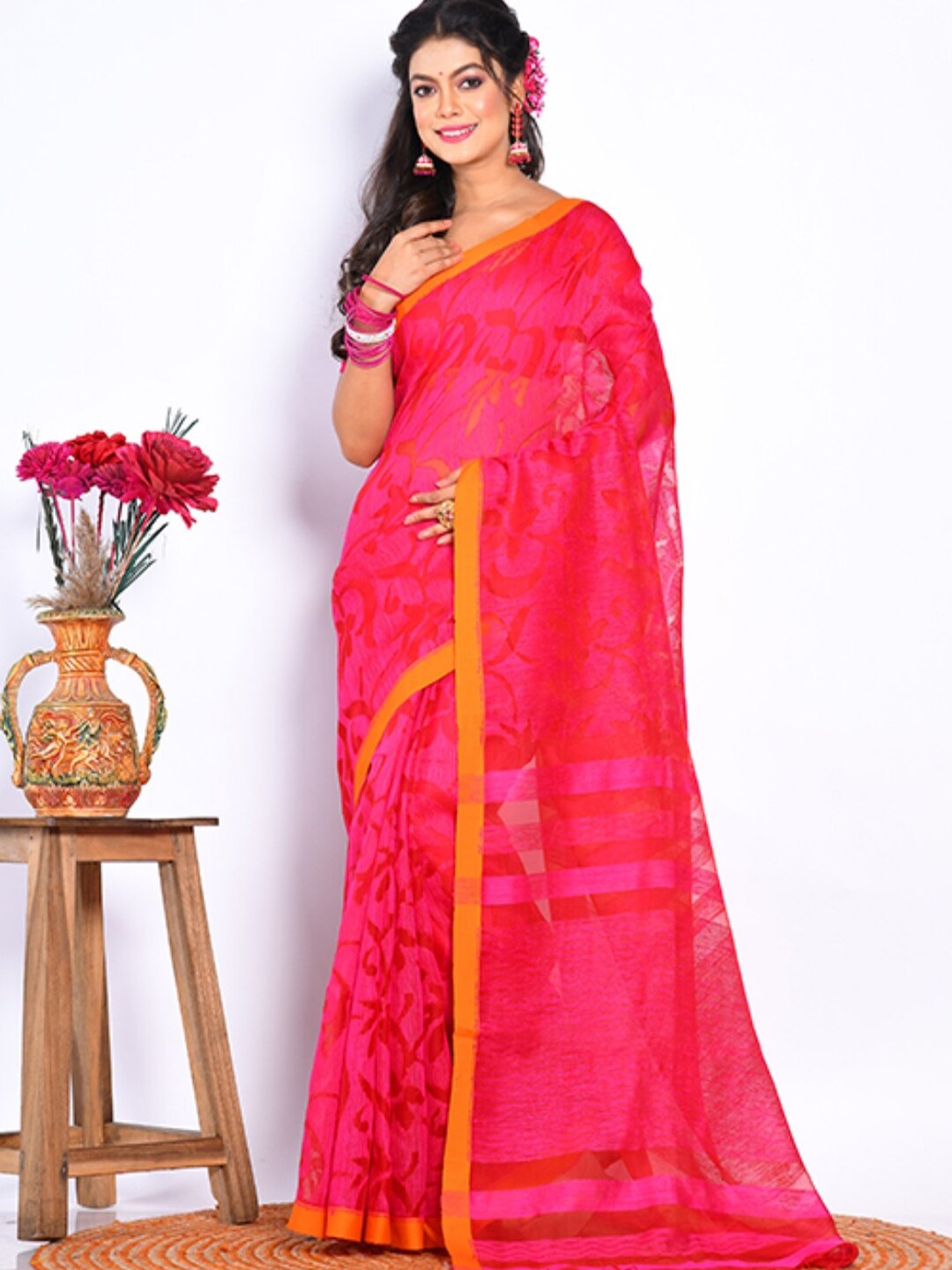 

Morchari Floral Woven Design Saree, Pink