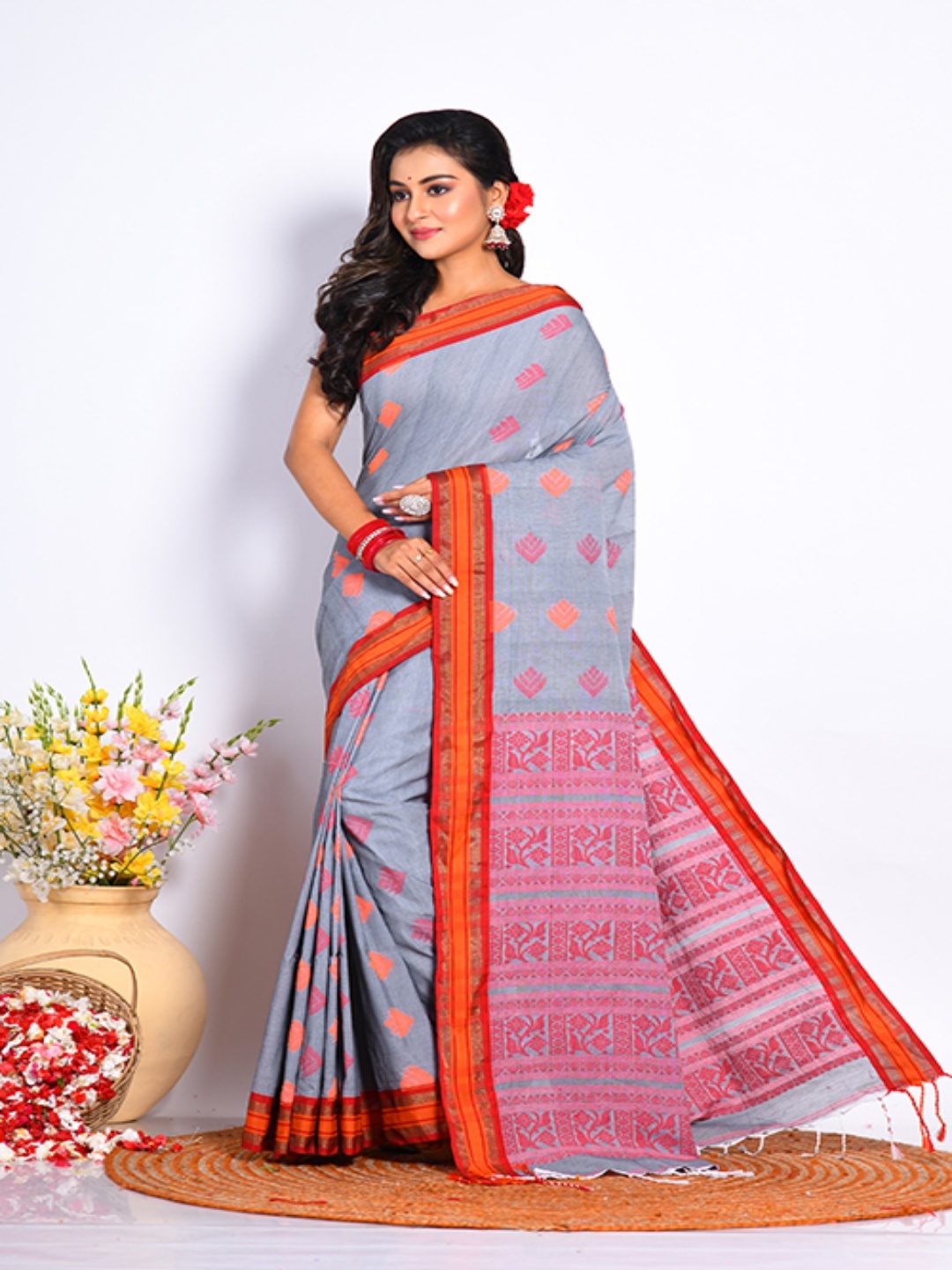 

Morchari Woven Design Ethnic Motifs Zari Pure Cotton Saree, Grey