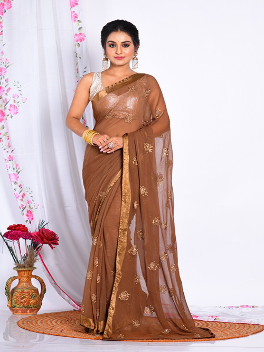 

Morchari Floral Embroidered Zari Pure Chiffon Saree, Brown