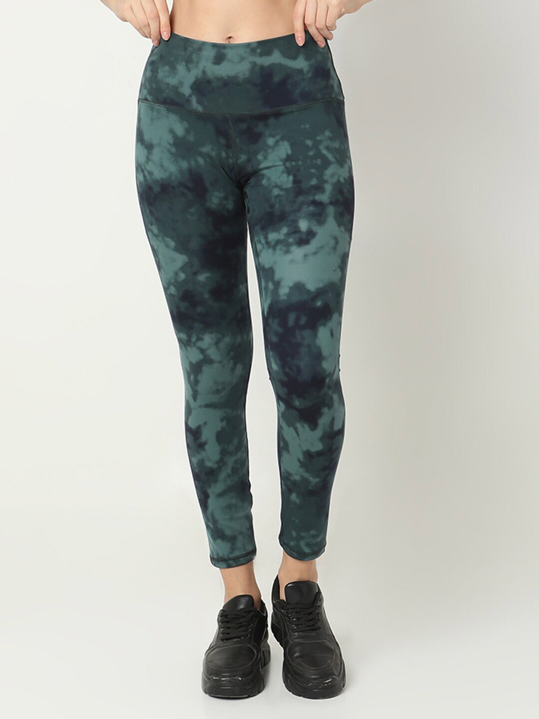 

Smarty Pants Women Printed Slim-Fit Ankle-Length Cotton Anti Odour Yoga Tights, Green