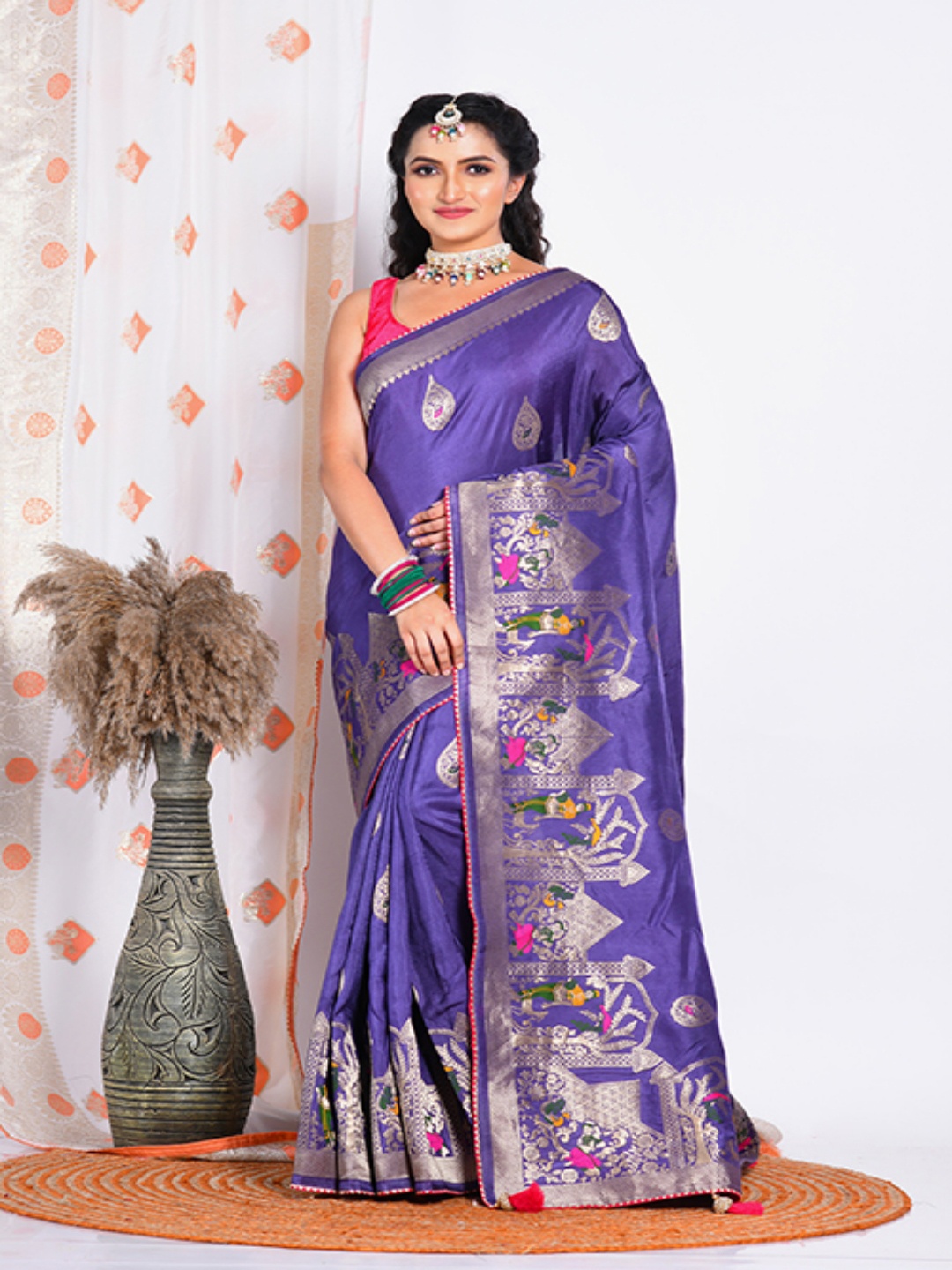 

Morchari Purple & Pink Woven Design Zari Saree