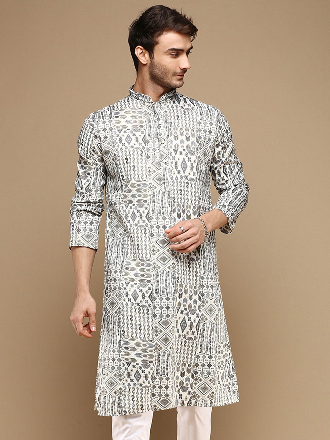 

Sanwara Ethnic Motifs Printed Kurta, Grey