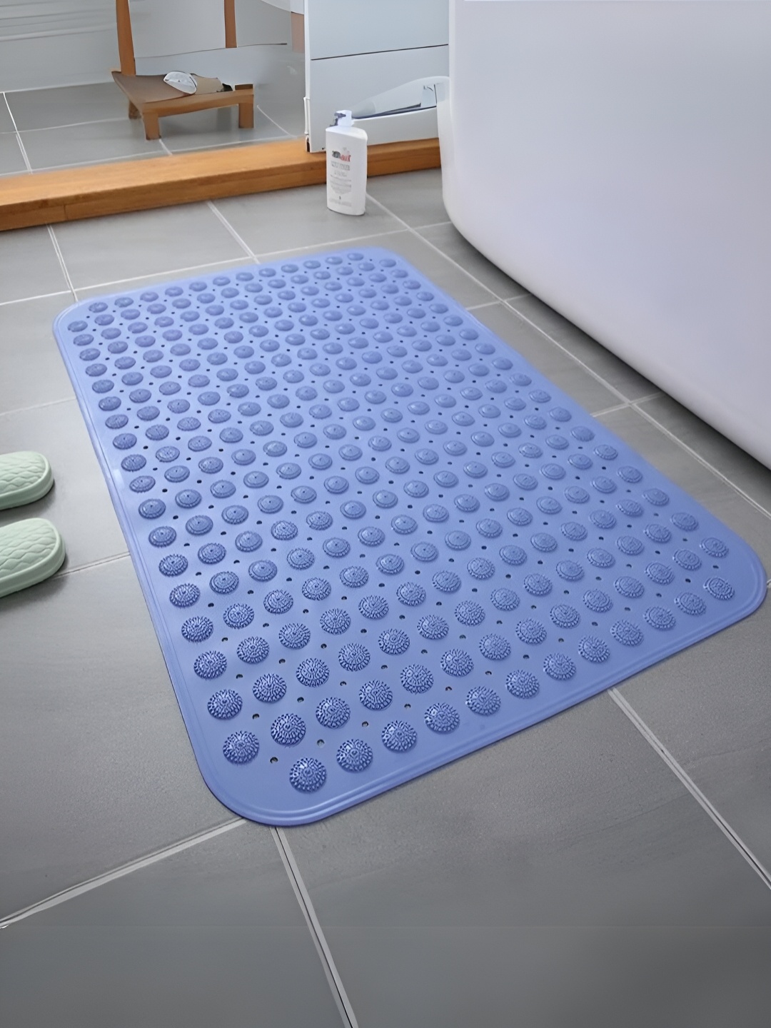 

YELONA Blue Textured 350 GSM Anti-Skid Bath Rugs