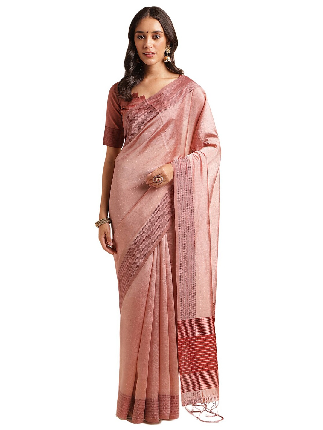 

DOI MOI Ethnic Embellished Zari Saree, Pink